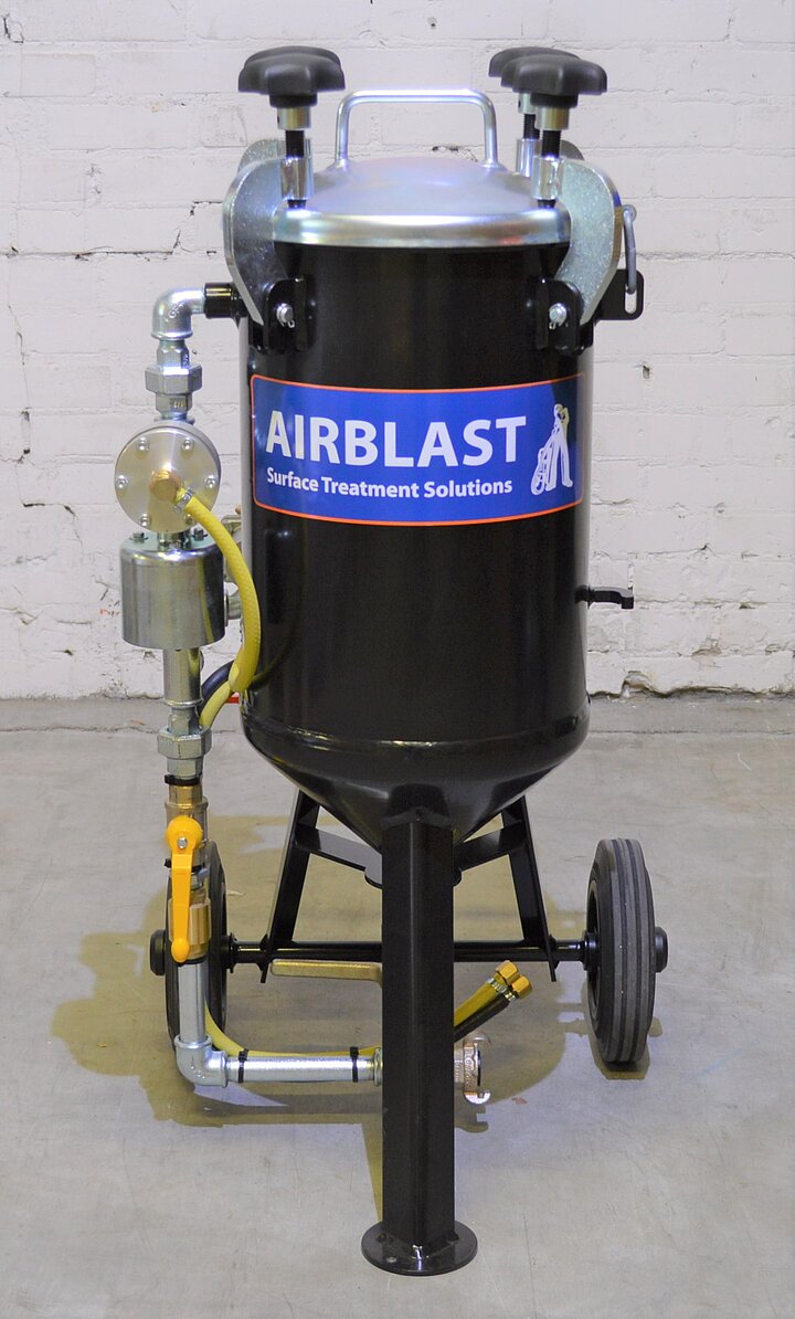 Mini tryskač Airblast Accu-blast