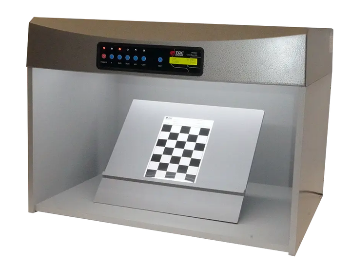 Srovnávací kabinet TQC Sheen Colorbox LED